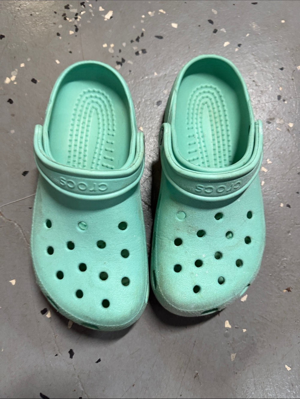 CROCS women’s ' Classic Clog in Mint